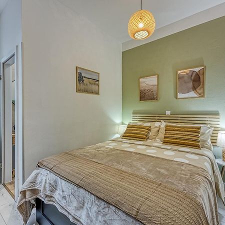 Eva - Storia Parentina Apartment Porec Luaran gambar