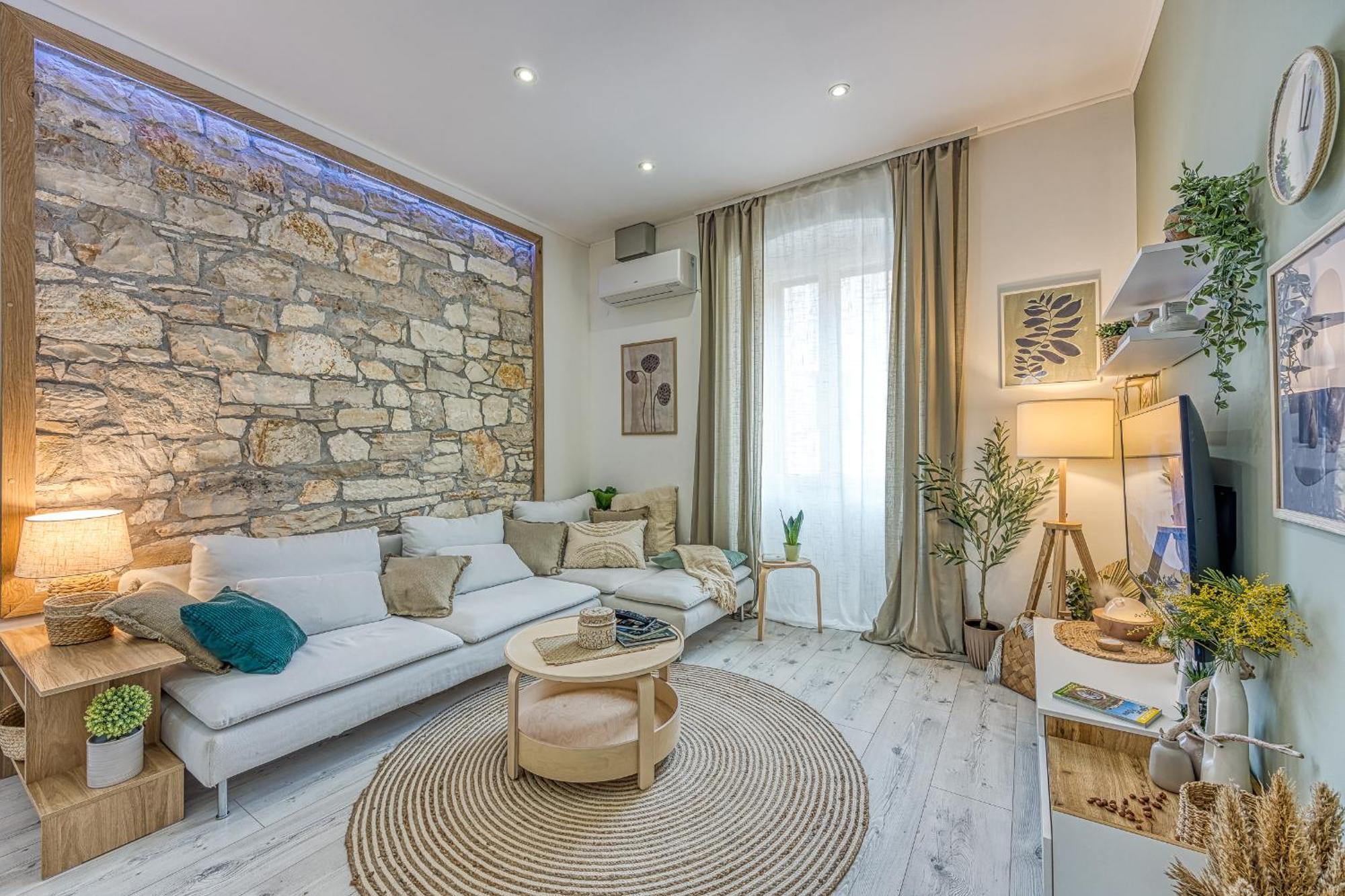 Eva - Storia Parentina Apartment Porec Luaran gambar