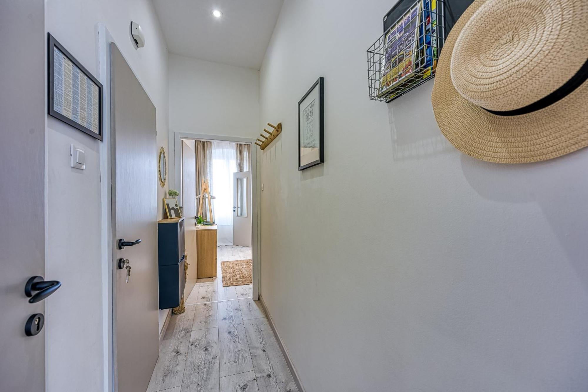 Eva - Storia Parentina Apartment Porec Luaran gambar