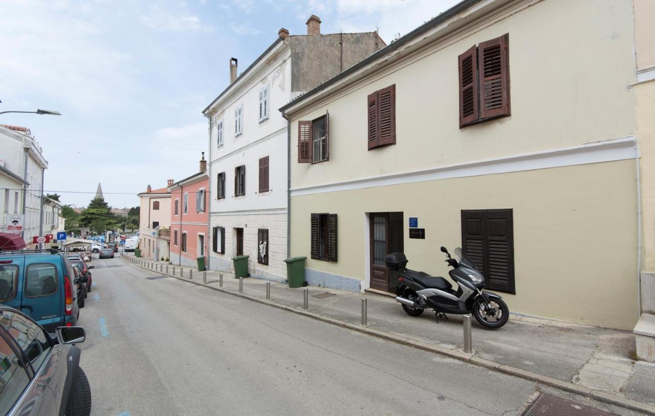 Eva - Storia Parentina Apartment Porec Luaran gambar